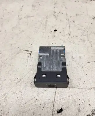 BMW 3 G20 G21 USB socket connector 8711939 529701 19163010