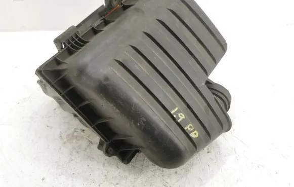 Volkswagen Sharan Air filter box YM2X9600GB