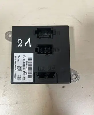 Mercedes-Benz E W211 Comfort/convenience module A2115453632