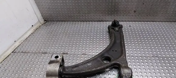 Volkswagen PASSAT B6 Front control arm 3C0407153B