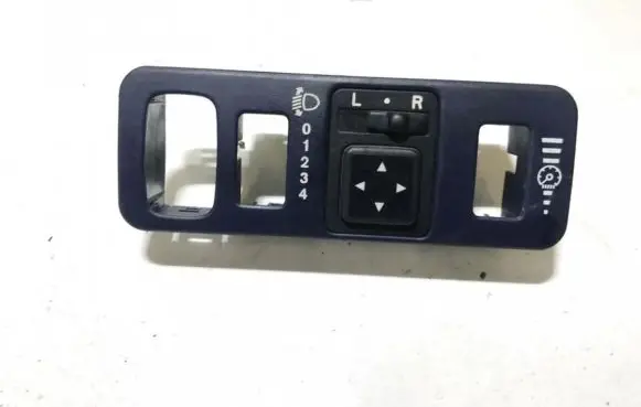 Mitsubishi Carisma Wing mirror switch mr798455 09158