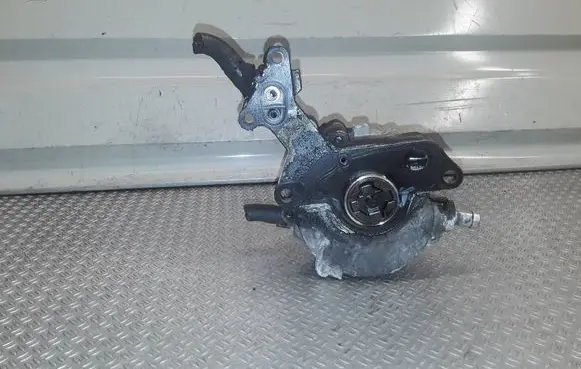 Ford Galaxy Vacuum pump 038145209M