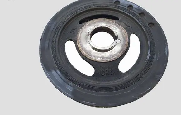 Citroen C4 Grand Picasso Crankshaft pulley 9654961080