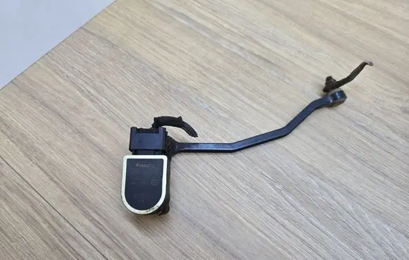 Volvo S80 Headlight/headlamp level sensor AG9N3C097AA 20120817