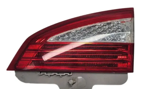 Ford Mondeo MK IV Tailgate rear/tail lights 7S7113A602B