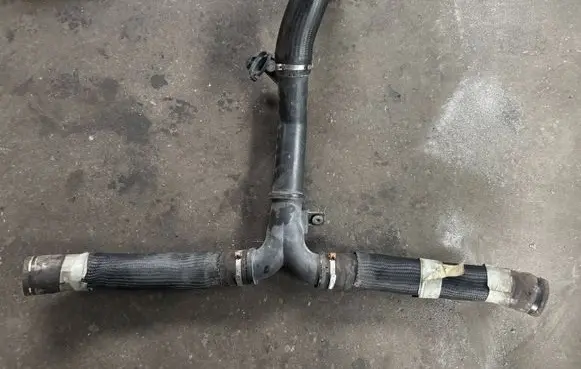 Maserati Levante Air intake hose/pipe 670033316