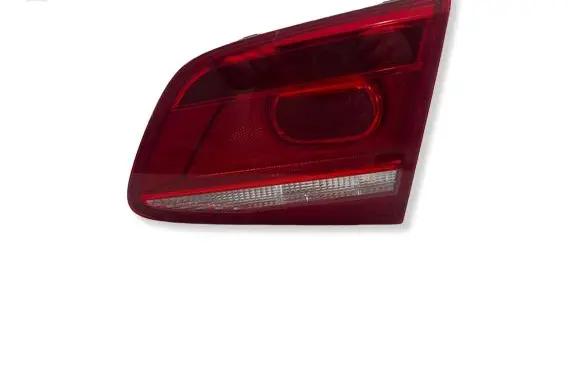 Volkswagen PASSAT B7 Tailgate rear/tail lights 3AE945094J 90004533