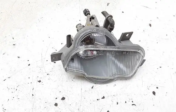 Volvo V70 Front fog light 19-5752b