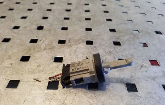 Audi A3 S3 8P Interior temperature sensor 1K0907543A