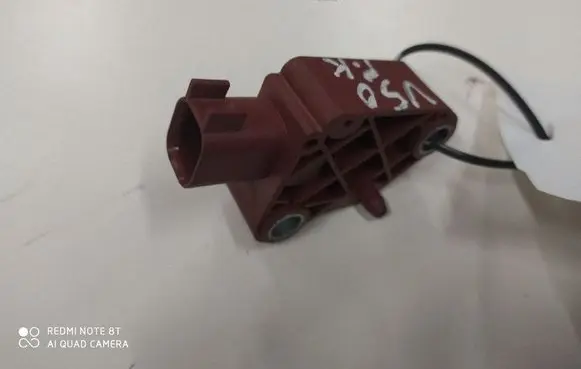 Volvo V50 Airbag deployment crash/impact sensor 30737138 MRSA5 8840A6