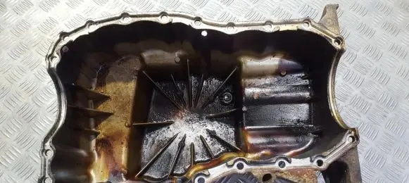 Renault Megane I Oil sump 7700108299