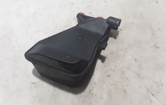 BMW X3 G01 Other engine bay part 8583592