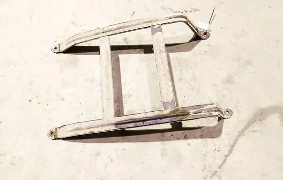 Honda FR-V Fuel tank mounting bracket 