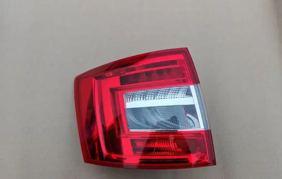 Skoda Octavia Mk3 (5E) Rear/tail lights 5E9945095B 0020178805