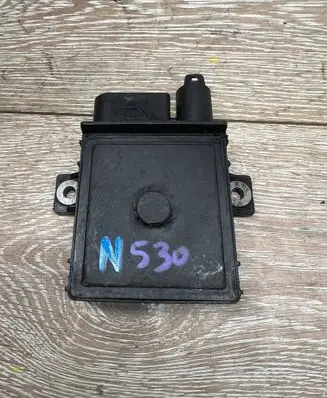 BMW X5 E53 Glow plug pre-heat relay 7801201 0004380550