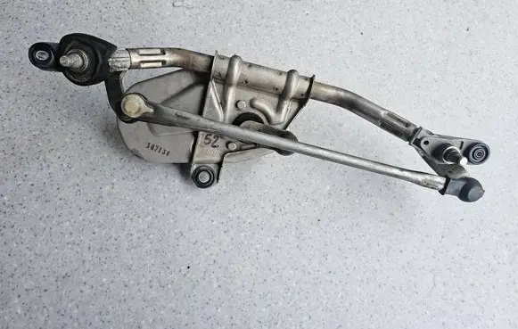 Maserati GranTurismo Front wiper linkage grant145mech