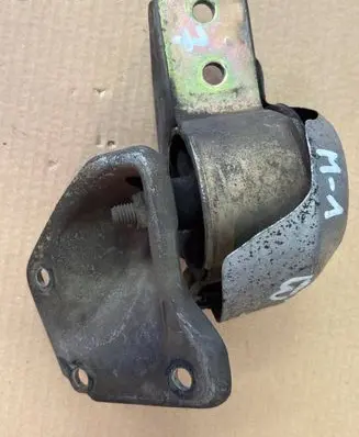 Smart ForTwo I Engine mount vacuum valve m160910