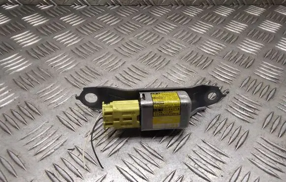 Toyota Prius (XW20) Airbag deployment crash/impact sensor 8983347030 1879000912