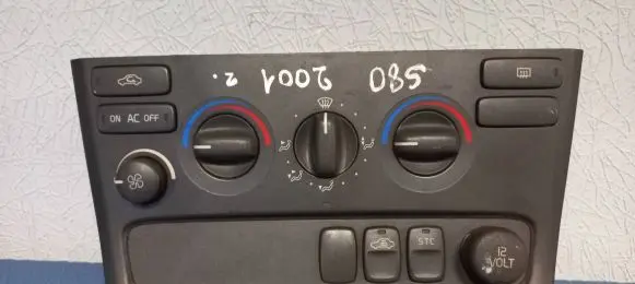 Volvo S80 Climate control unit 8651239