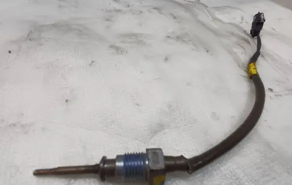 Nissan X-Trail T32 Exhaust gas temperature sensor 