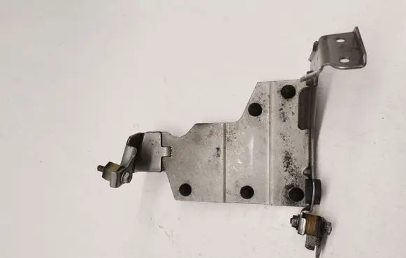 Mercedes-Benz C AMG W205 Other engine bay part A1771502973