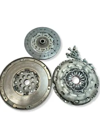 Opel Astra J Clutch set kit 55565893