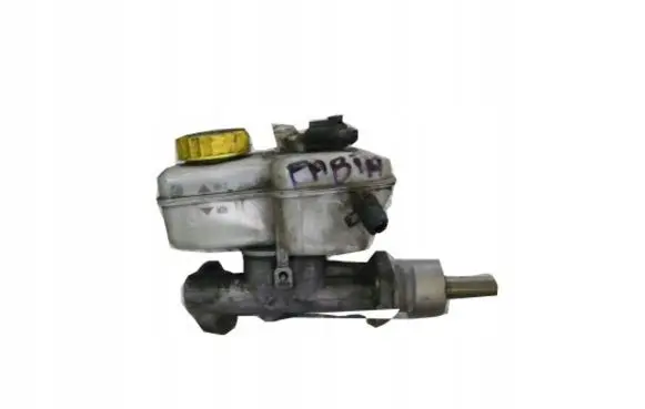 Skoda Fabia Mk1 (6Y) Master brake cylinder