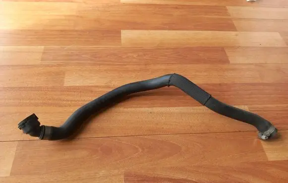 BMW 7 E65 E66 Engine coolant pipe/hose 64216923324 6923324
