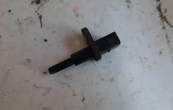 Volkswagen PASSAT CC Intake air temperature sensor 06B905379B
