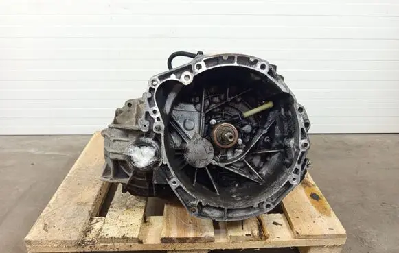 Renault Scenic III - Grand scenic III Manual 6 speed gearbox ND4 ND4000 8200667174