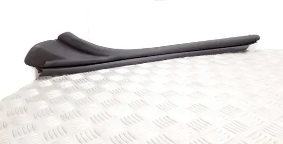 Audi A3 S3 8V Front door rubber seal 8V7831722