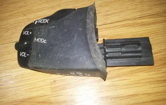 Ford Focus Indicator stalk g952a