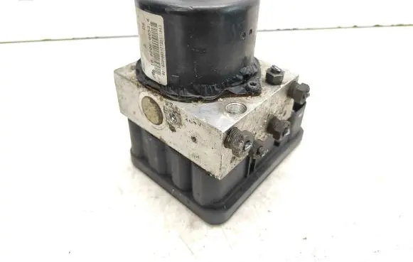 Ford Fusion ABS Pump 2S612M110CE D351437A0B 10096001063
