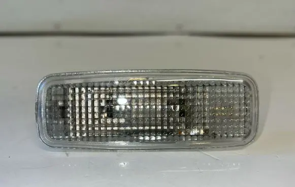 Audi A6 S6 C6 4F Front seat light 4D0947105