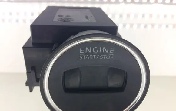 Volkswagen PASSAT B6 Ignition lock 3C0905843Q