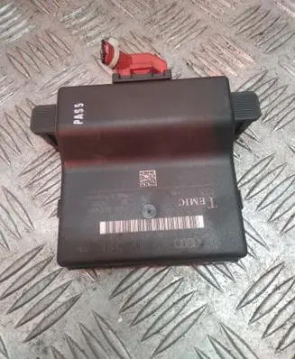 Seat Toledo III (5P) Gateway control module 1K0907530E