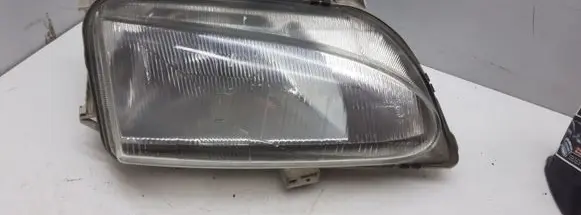 Volkswagen Sharan Headlight/headlamp 301048312