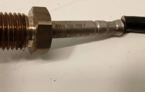 Audi A4 S4 B9 Exhaust gas temperature sensor 8W0906088F