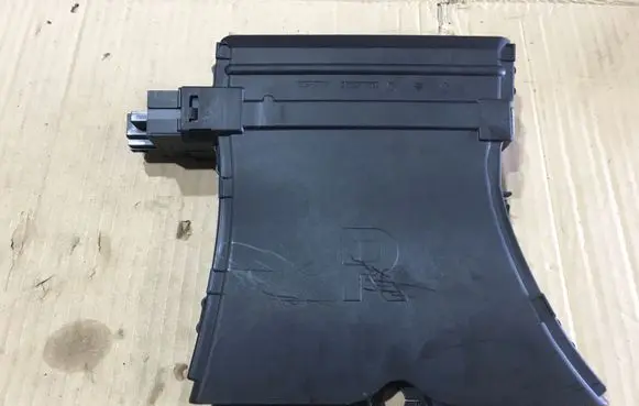 BMW X5 E70 Cabin air duct channel 6954488