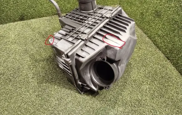 Renault Master III Air filter box 8200824914 8200751534 70345274