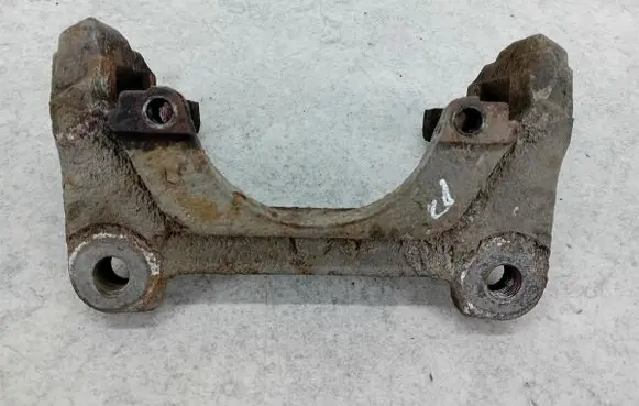 Audi A4 S4 B7 8E 8H Front Brake Caliper Pad/Carrier 