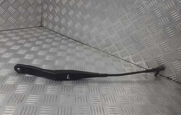 Opel Astra H Front wiper blade arm 13111219LH
