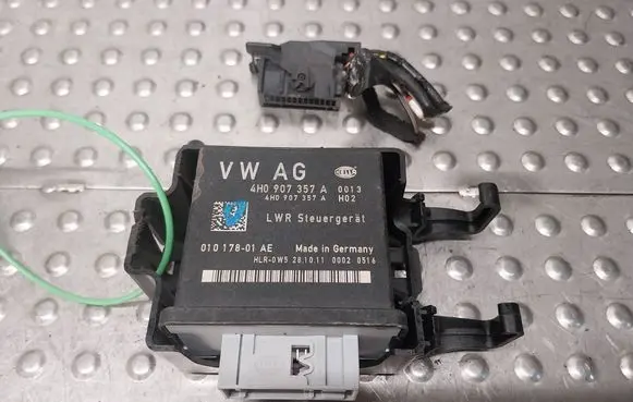 Audi A6 C7 Light module LCM 4H0907357A
