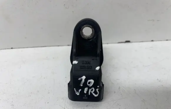 Toyota Yaris Camshaft position sensor 0281002406