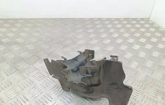 Volvo XC60 Intercooler air guide/duct channel 31383697
