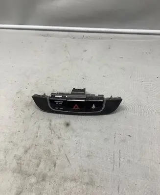 Hyundai ix35 Hazard light switch 847402S350TAN