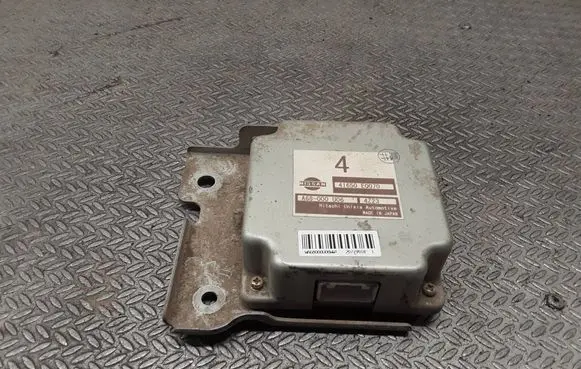 Nissan X-Trail T30 Torque split ecu control unit/module 41650EQ070