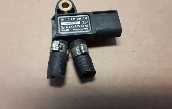 Mercedes-Benz Sprinter W906 Exhaust gas pressure sensor 0281006214 A6429050200