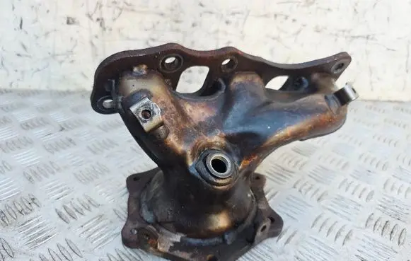 Infiniti QX60 L50 Exhaust manifold