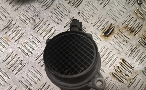 Hyundai Accent Mass air flow meter 280218027